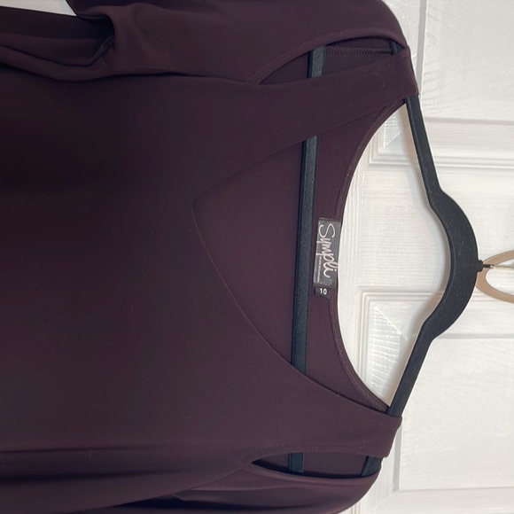 Sympli asymmetric tunic with cut out - Size 10 - Picture 2 of 5